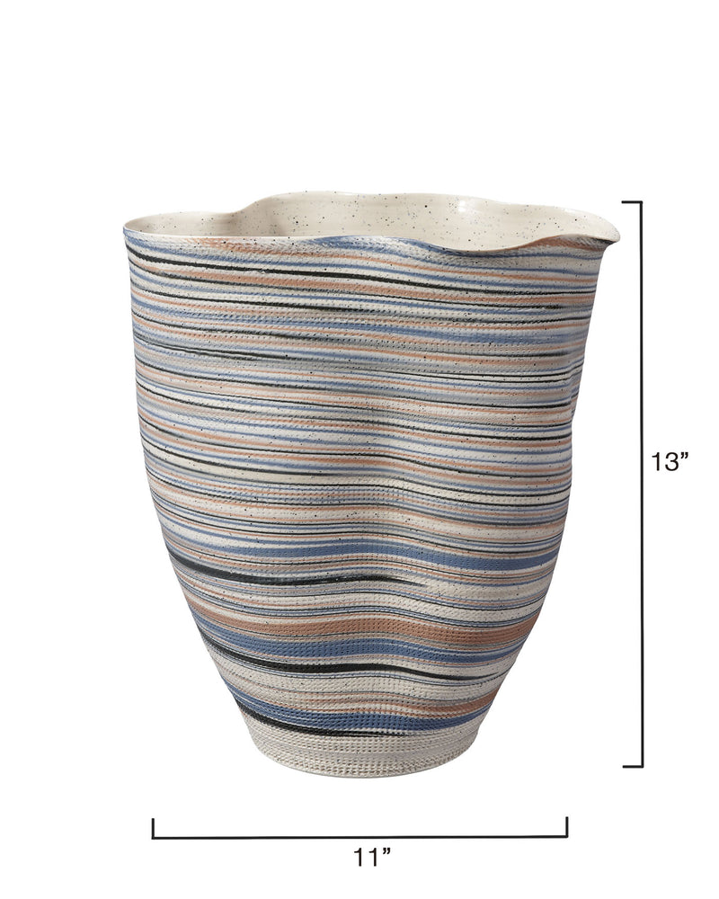 undulation vase