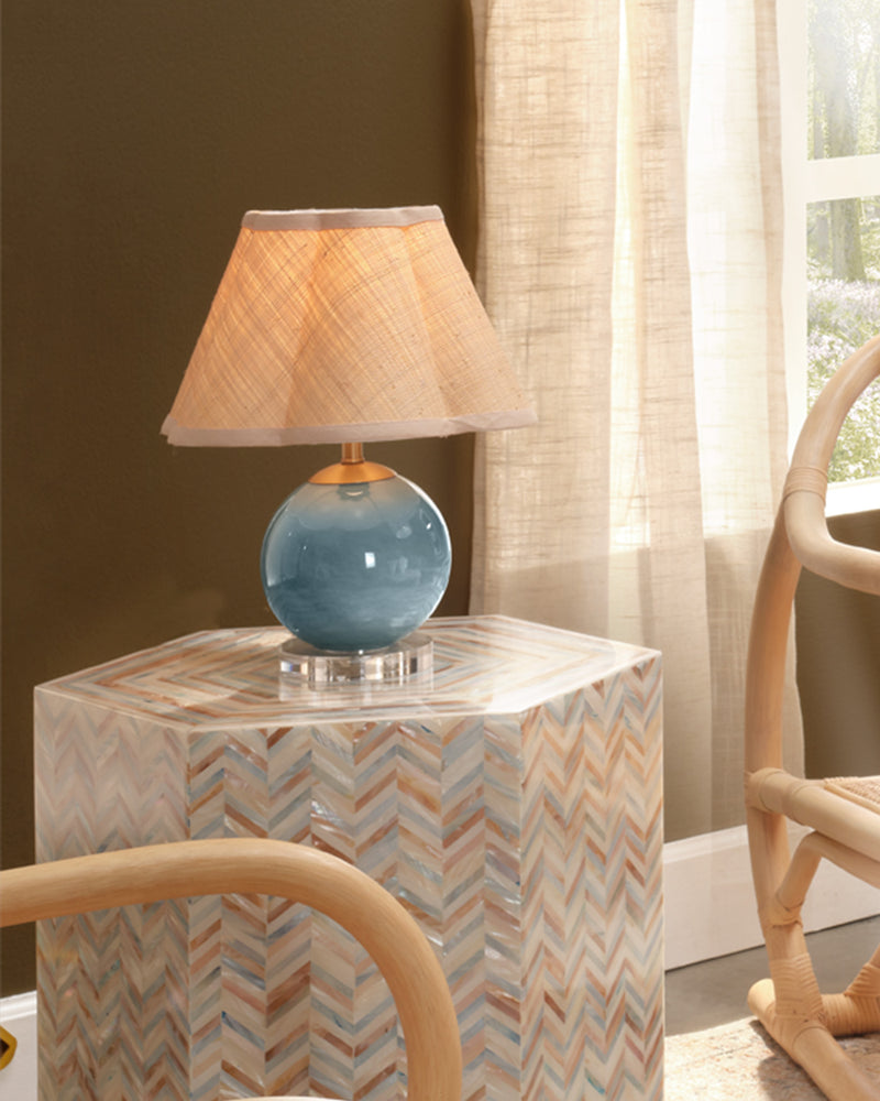 dottie table lamp