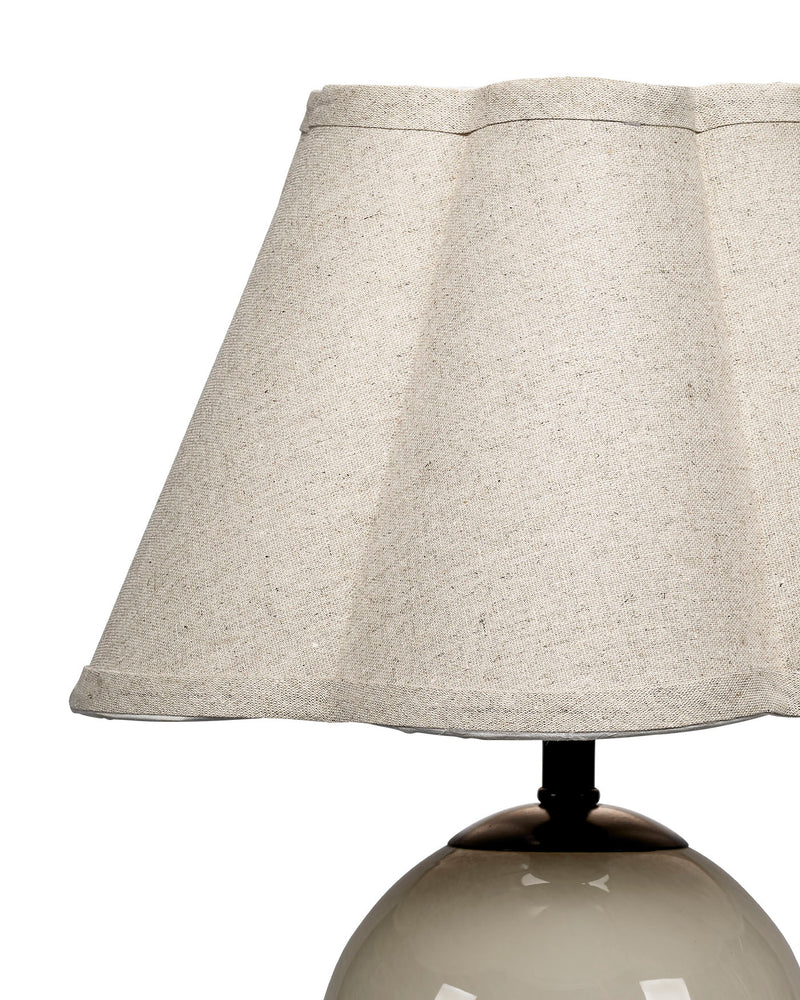 dottie table lamp