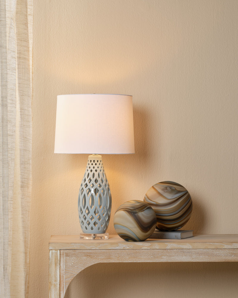 filigree table lamp